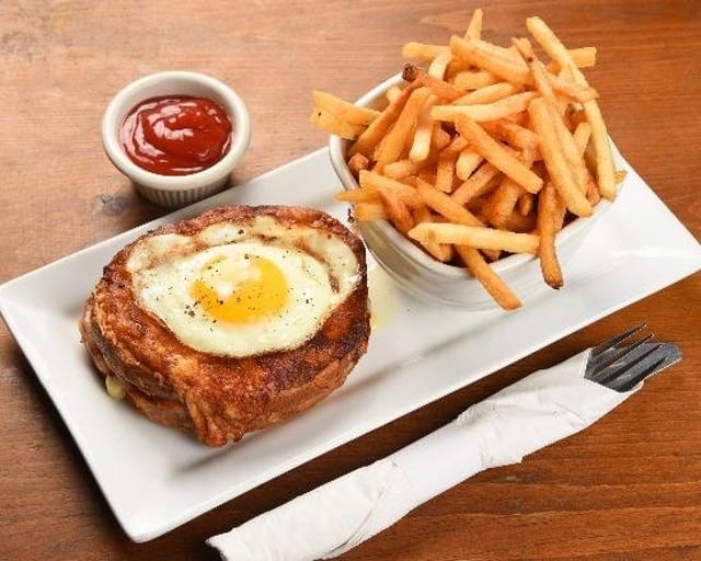 Croque Monsieur.